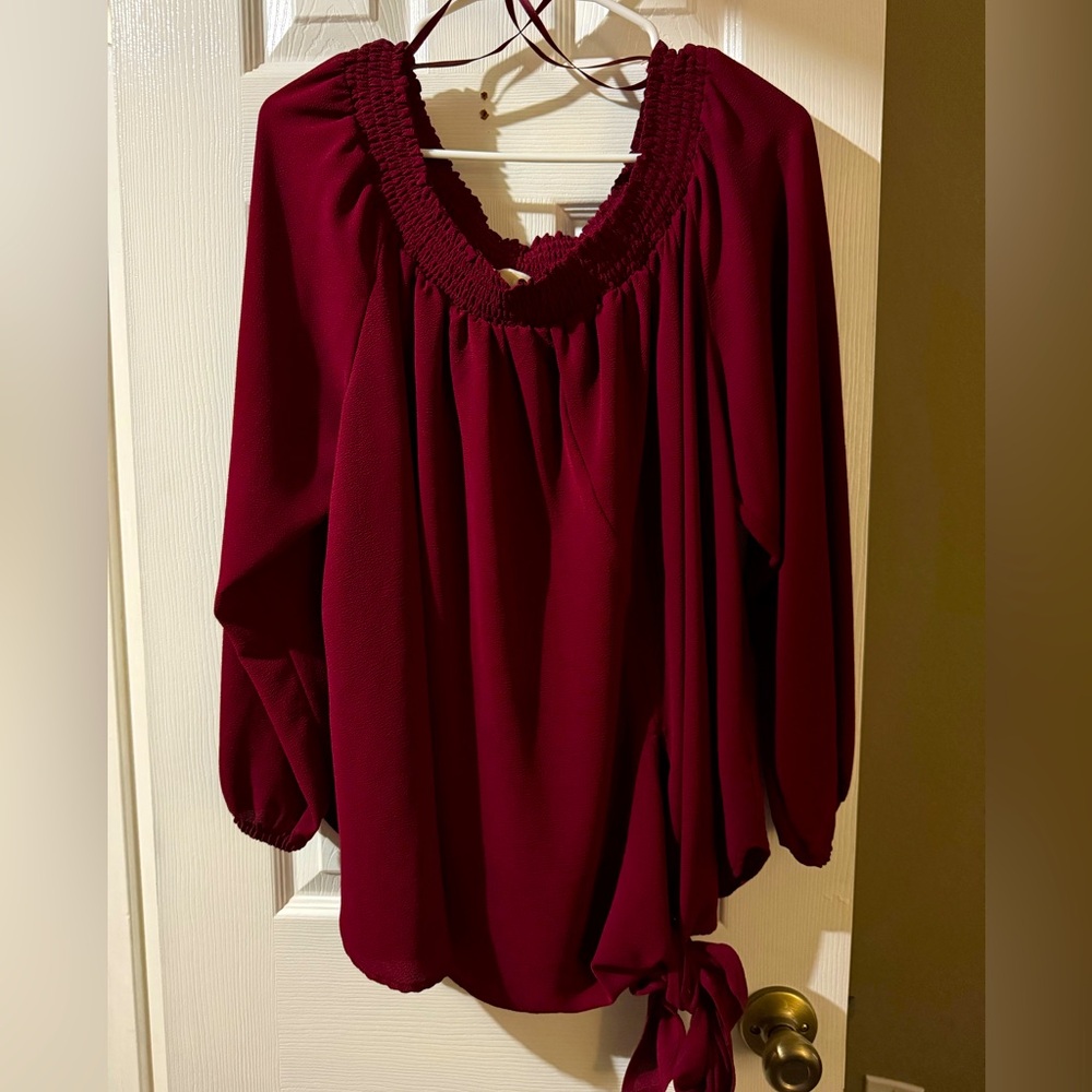 Michael Kors blouse with knot detail size 2x